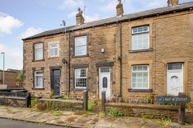 2 bedroom house in Victoria Avenue, Morley, Leeds, LS27 (2 bed) (#2727137)