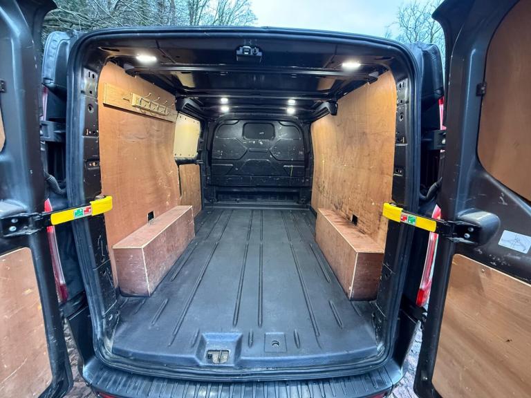 2021 Ford Transit Custom 2.0 280 EcoBlue Limited L1 H1 Euro 6 (s/s) 5dr PANEL VAN Diesel Manual