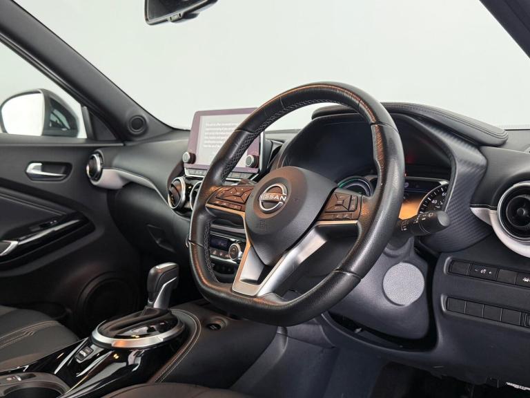 2022 Nissan Juke 1.6 Premiere Edition Auto Euro 6 5dr HATCHBACK Petrol/Electric Hybrid Automatic