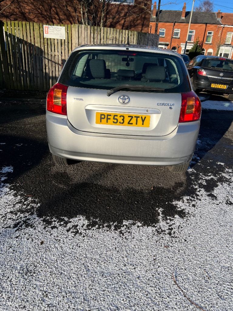 Toyota, COROLLA, Hatchback, 2004, Manual, 1398 (cc), 3 doors