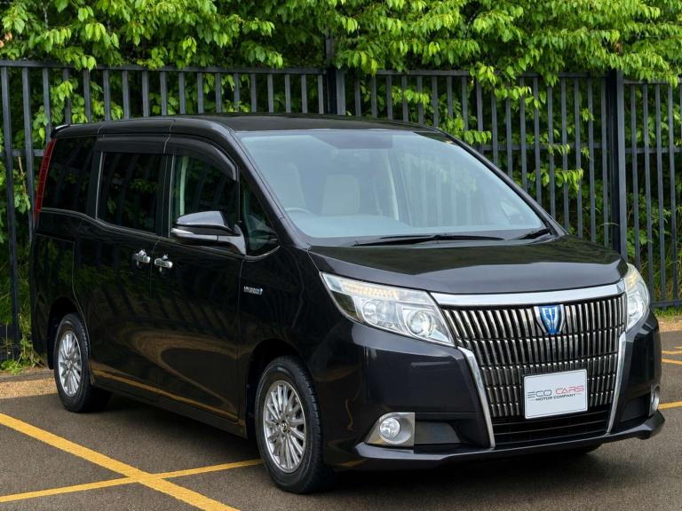 2015 Toyota Esquire 1.8 Hybrid Xi Edition MPV Hybrid Automatic