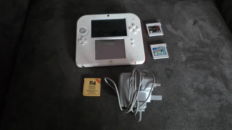 Nintendo 2ds & games