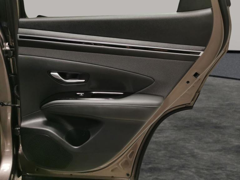 2023 Hyundai TUCSON 1.6 TGDi Hybrid 230 SE Connect 5dr 2WD Auto ESTATE PETROL/ELECTRIC Automatic