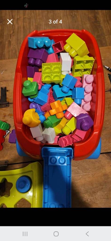 Mega Bloks Building Blocks with Wagon – Good Condition