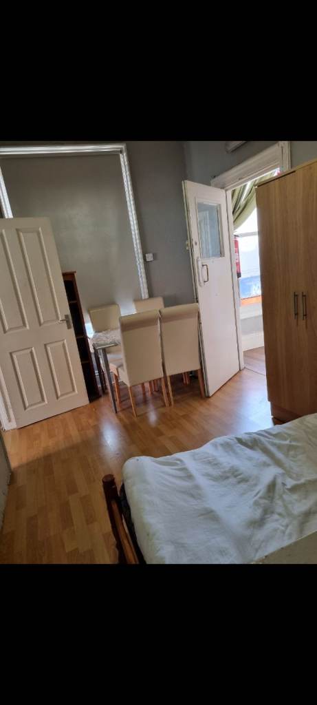 Flat for rent 