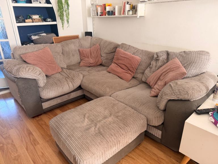 Corner sofa and futon