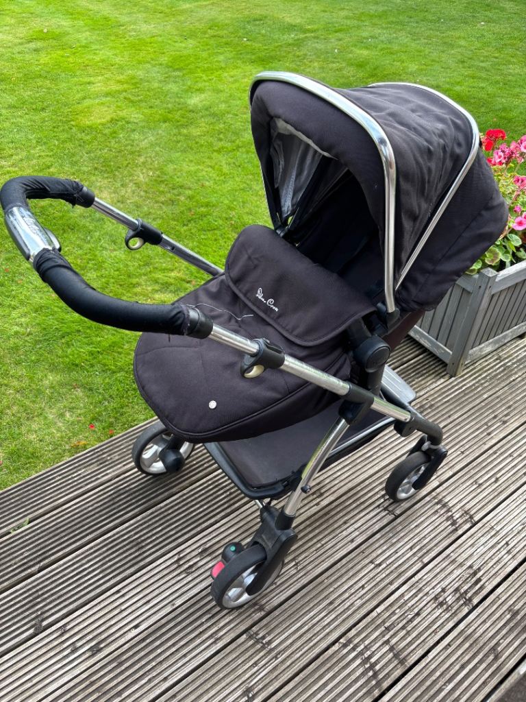 Silver Cross Wayfarer/Pioneer Pram/Pushchair with Carrycot and Rain Cover