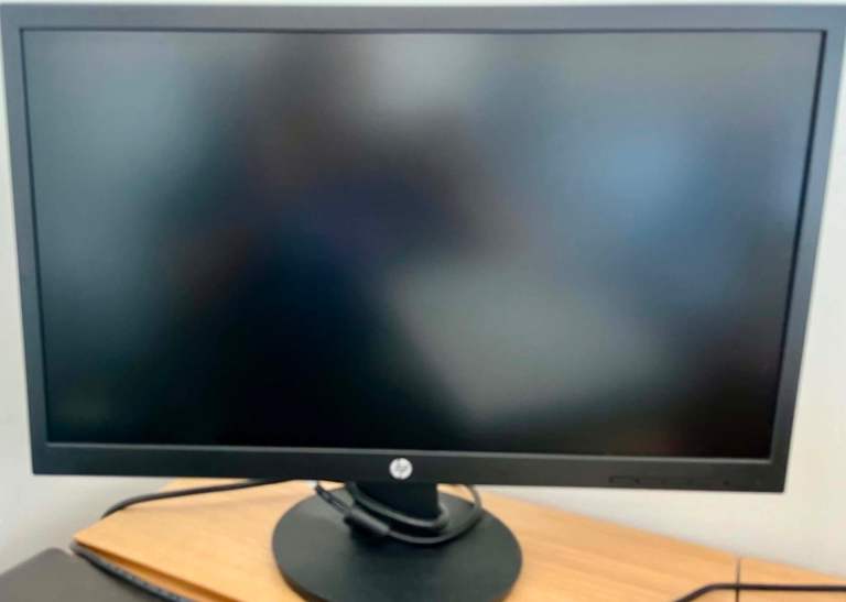  🔥 CLEARANCE SALE | Price Slashed | HP v22e 21.5" Full HD Monitor – HDMI & VGA