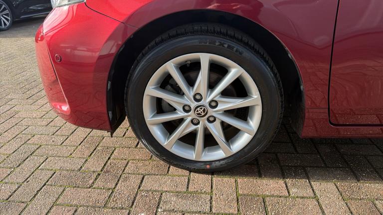 2020 Toyota Prius+ 1.8 VVTi Excel TSS 5dr CVT Auto MPV PETROL/ELECTRIC Automatic