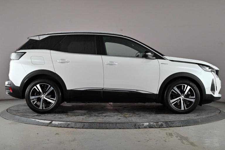 Peugeot 3008 SUV Hybrid 1.6 13.2kwh Gt Suv 5dr Petrol Plug In Hybrid E Eat 4wd