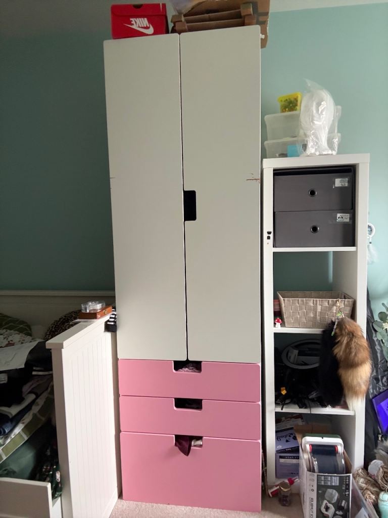 Children’s wardrobe 