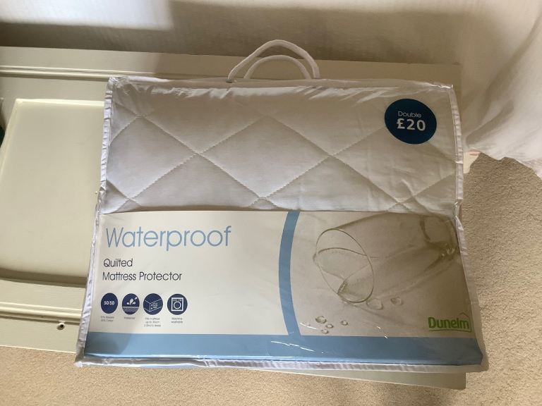 Mattress protector - Quilted, Waterproof, Double
