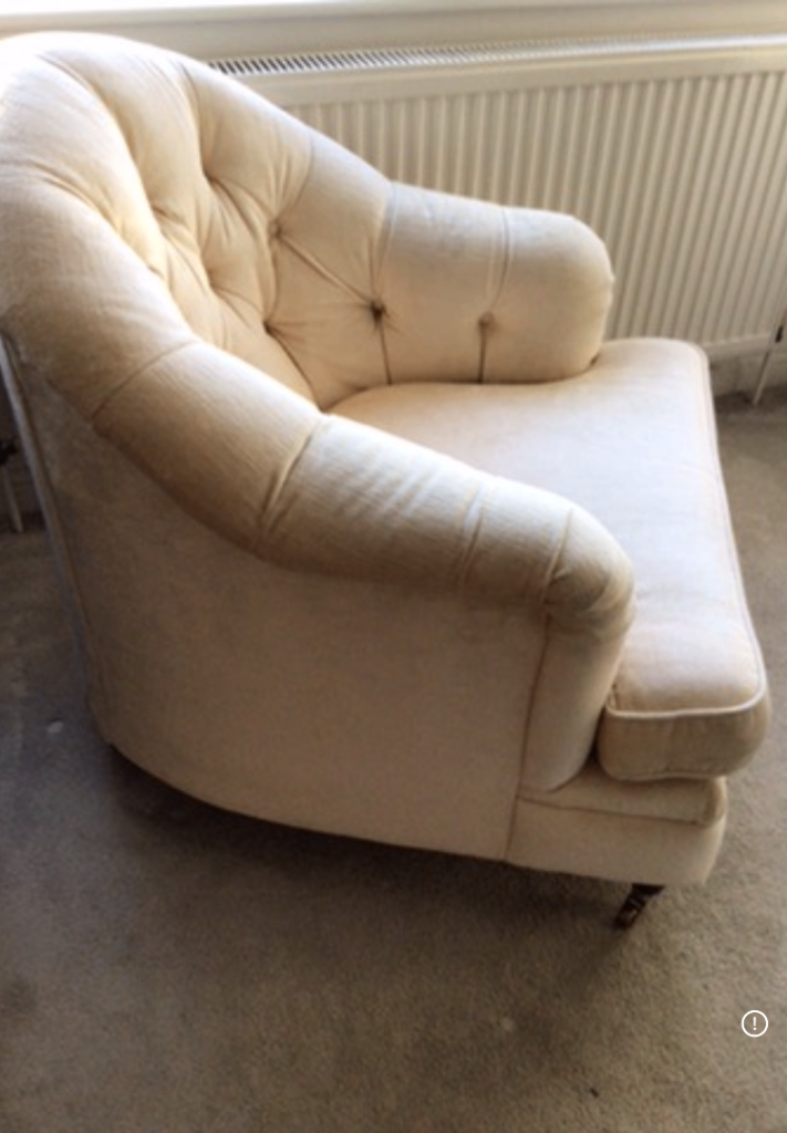Cream Armchair - Good Condition, Tufted Back vintage / fireproof 