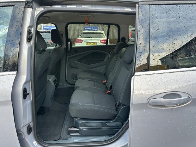 2013 Ford Grand C-Max TDCi Titanium MPV Diesel Manual