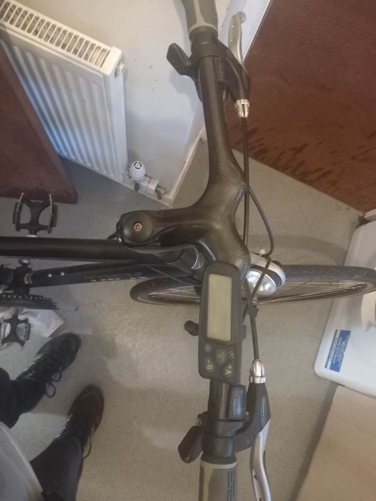 Trek Valencia+ Electric Hybrid Bike – Good Condition