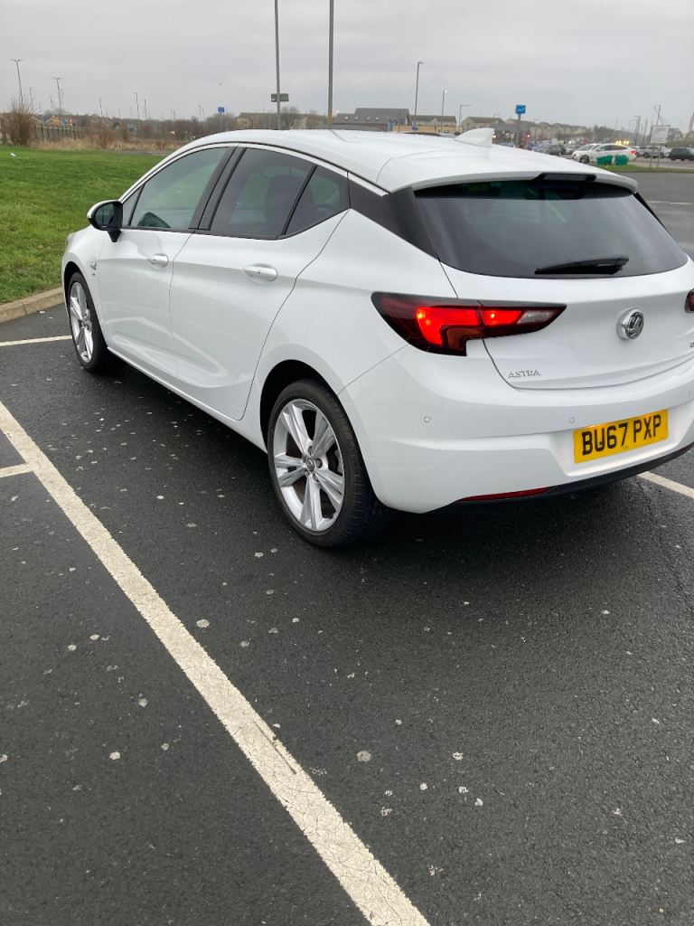 Vauxhall, ASTRA, Hatchback, 2017, Manual, 1598 (cc), 5 doors