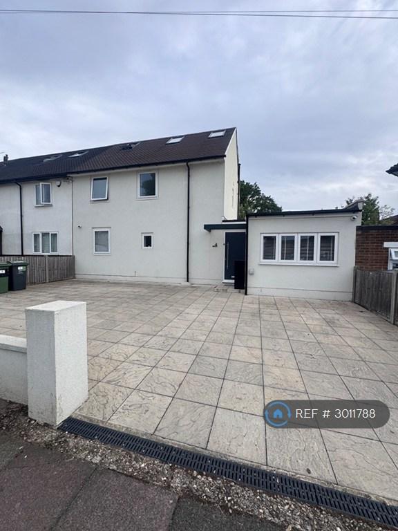 1 bedroom in Almond Close, Bromley, BR2 (#3011788)