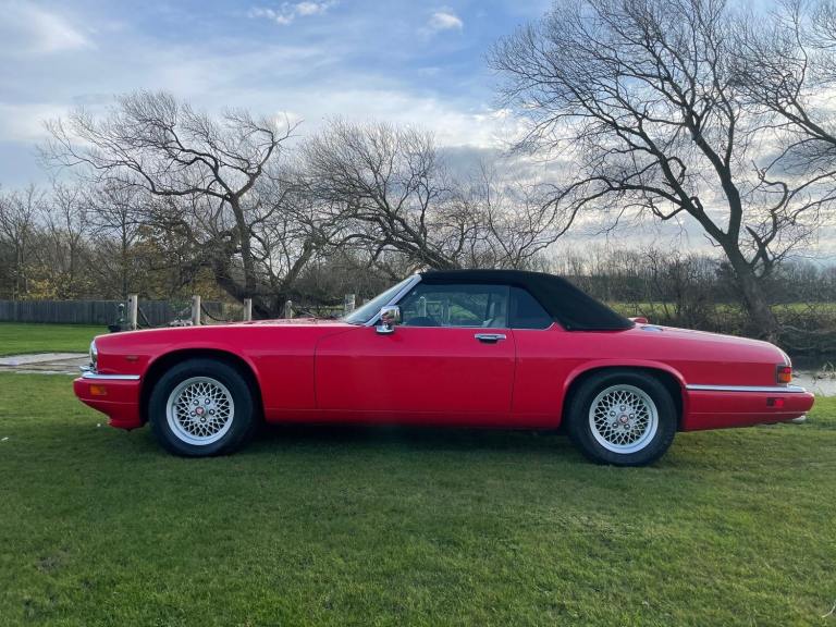 JAGUAR XJS CONVERTIBLE 5.3 V12 RARE IMPORTED RHD AUTO * ONLY 31000 MILES