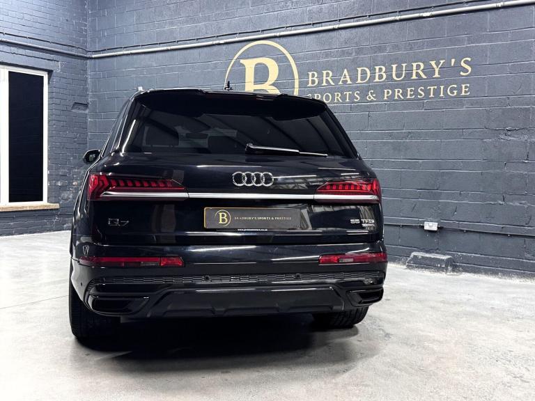 AUDI Q7 3.0 TFSI V6 55 Black Edition 2021