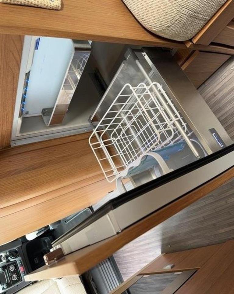 FIAT DUCATO AUTOTRAIL V-line 610 Sport Motorhome 35 C/C MULTIJET II Grey Manual