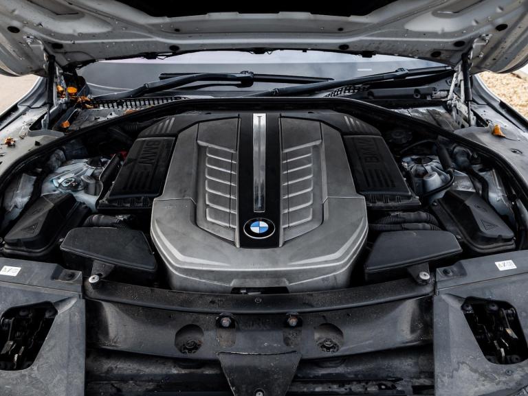 2010 BMW 7 Series 6.0 760Li V12 M Sport Steptronic Euro 5 4dr SALOON Petrol Automatic