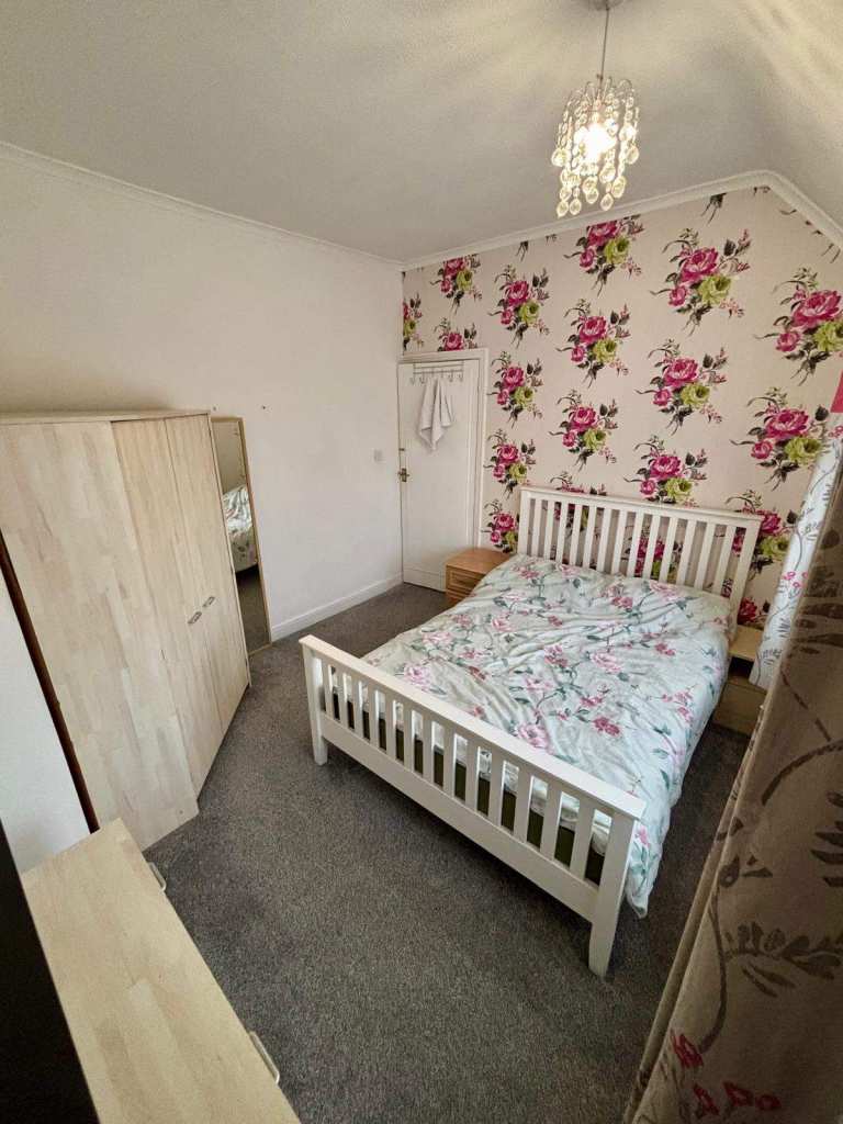 Spacious and Cosy Double Rooms for Rent in - WS3 1EY