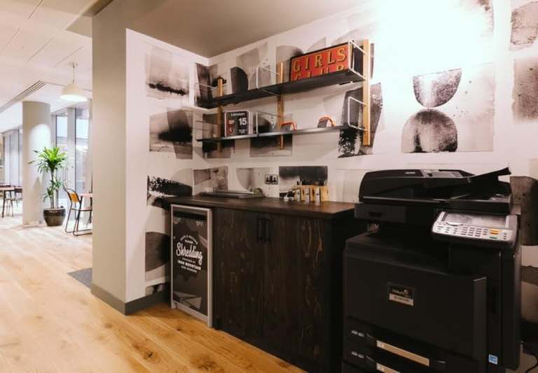 *Moorgate* Private Serviced Offices: Units from 2 to 70 desks for rent EC2