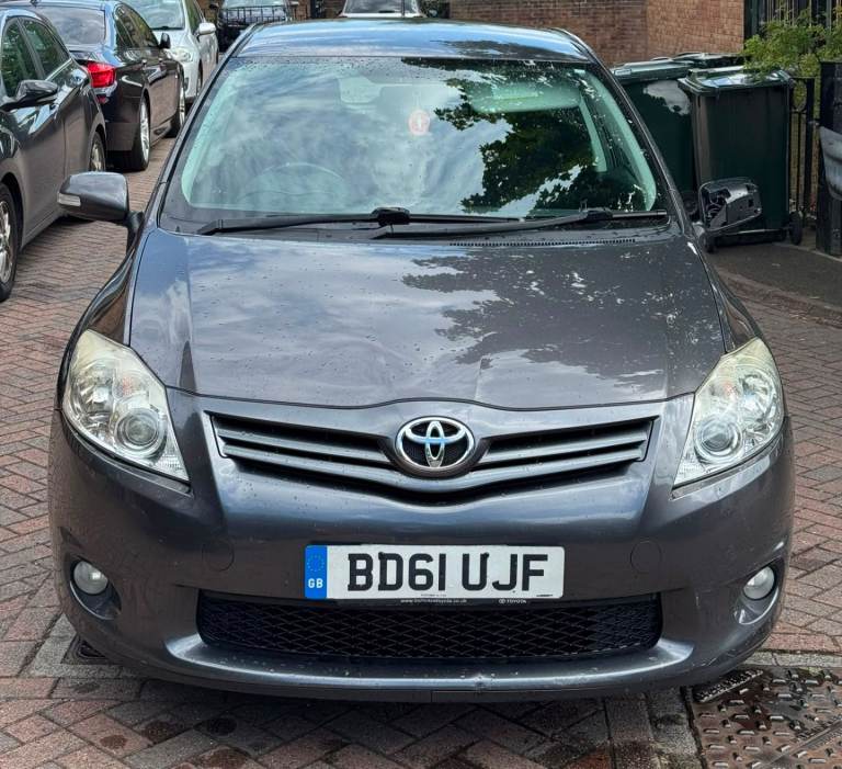 Toyota, AURIS, Hatchback, 2011, Manual, 1364 (cc), 5 doors