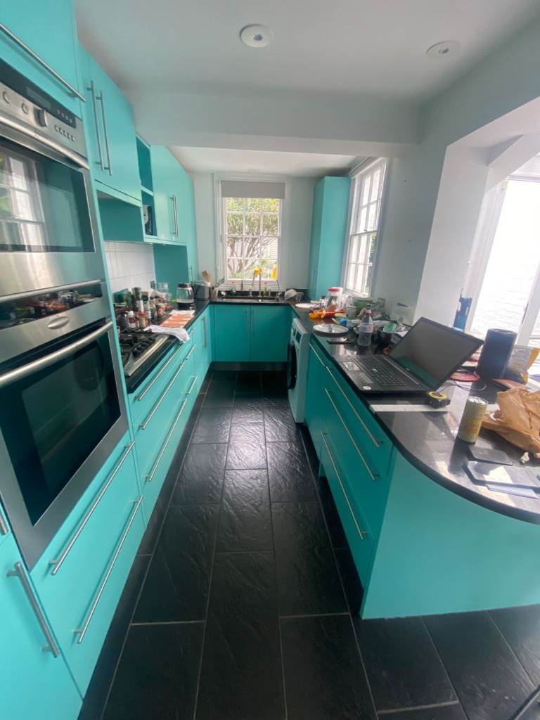 Kitchen for sale 