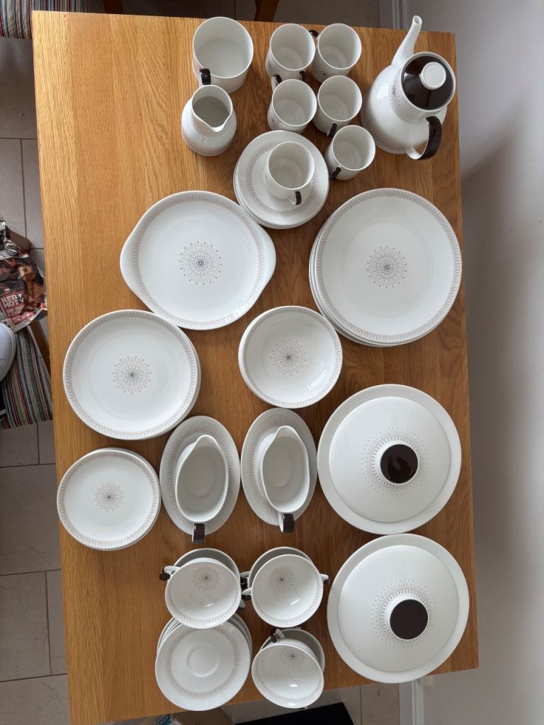 Royal Dalton china morning star 60 piece set