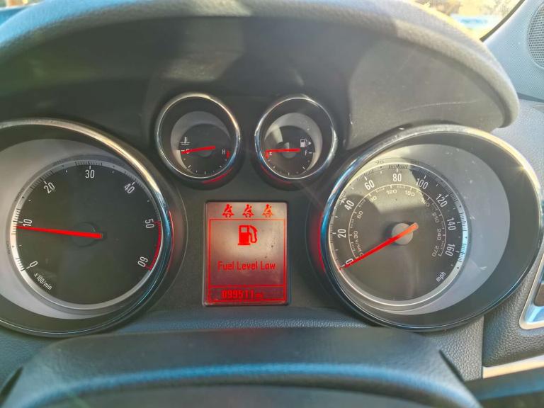 2013 Vauxhall Mokka 1.7 Mokka SE CDTi Auto 5dr SUV Diesel Automatic