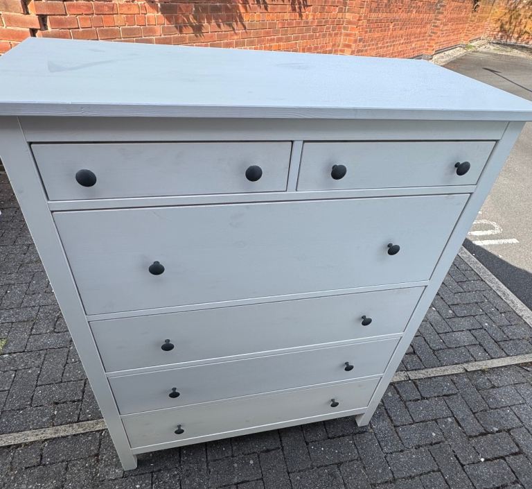 IKEA HEMNES White Chest of Drawers with glass top. Can deliver 