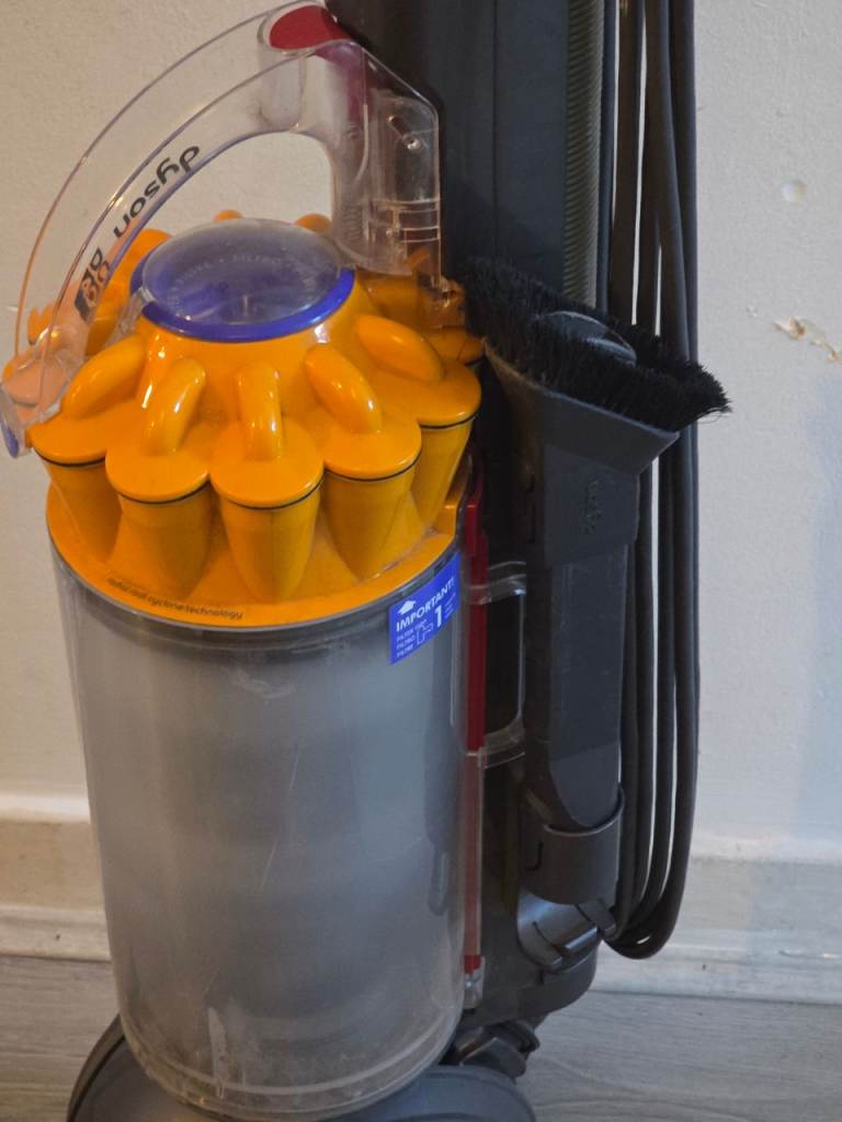 Dyson hoover 