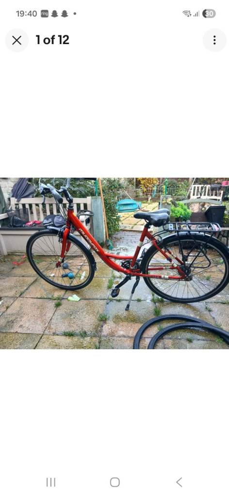 Red City Bike with Rear Rack – Good Condition