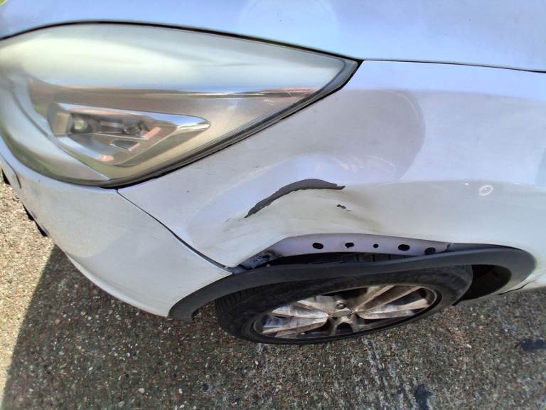 Ford, KUGA, Hatchback, 2014, Manual, 1997 (cc), 5 doors