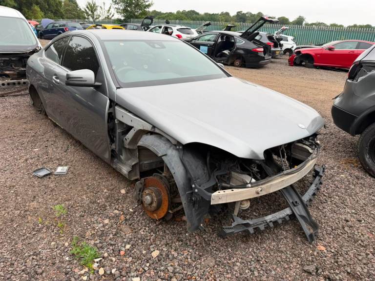2012 MERCEDES C220 BREAKING SPARES PARTS 