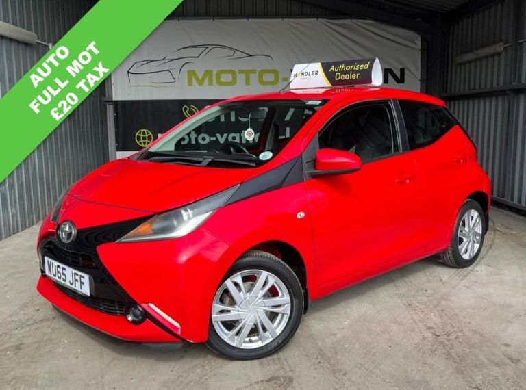 2015 Toyota AYGO 1.0 VVT-i x-play Hatchback 5dr Petrol x-shift Euro 5 Euro 5 (68 ps) Hatchback Pe...
