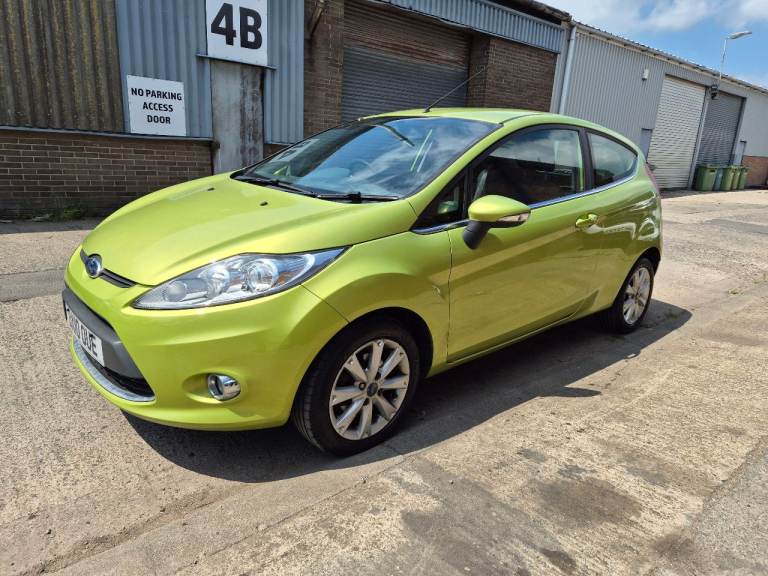 2010 ford fiesta 1.4 zetec ,December mot  history Loads of receipts