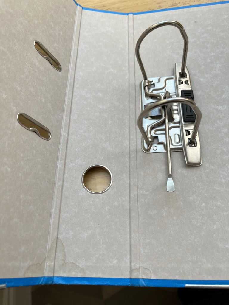 Stationery- 5 office lever arch folders A4, 2 fat, 3 inch hin