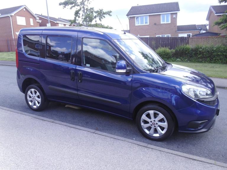 2017/67 Fiat Doblo Lounge WHEELCHAIR ACCESS 
