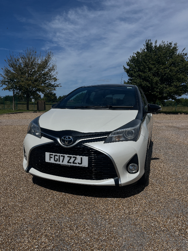Toyota, YARIS, Hatchback, 2017, Manual, 1329 (cc), 5 doors