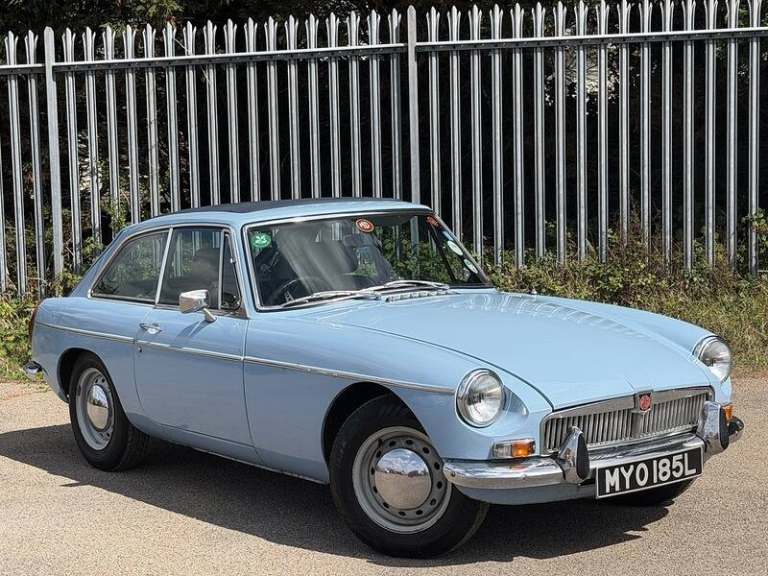 1973 MG MGB GT Coupe Convertible PETROL Automatic