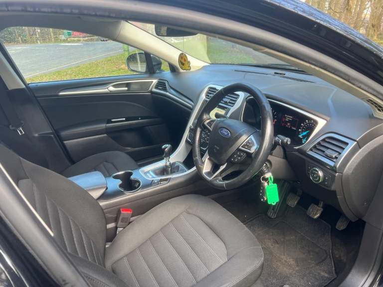 FORD MONDEO 2.0 TDCi ECO Zetec Edition Black Manual Diesel 2018