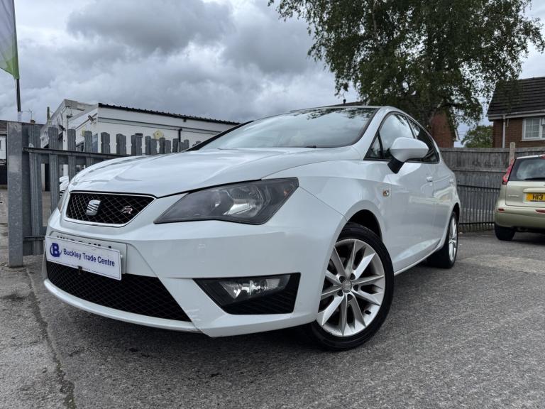 SEAT IBIZA 1.2 TSI FR White Manual Petrol 2013