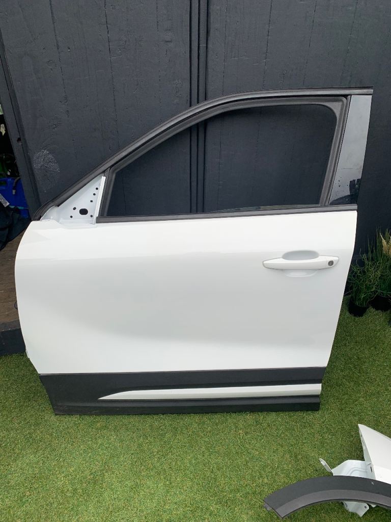 2023 Vauxhall mokka E / B passenger side front door excellent 
