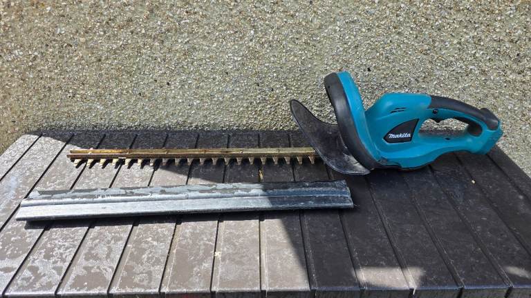 Makita, BUH523,Cordless Hedge Trimmer Only Body Without Battery And Charger 18v 