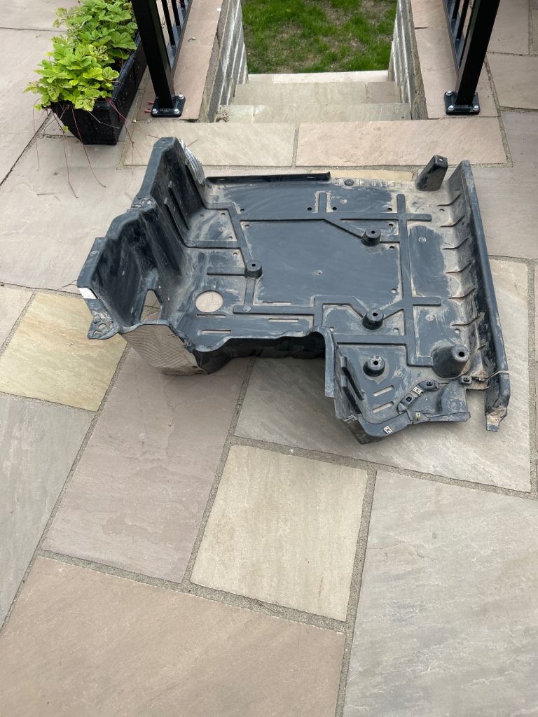 Vw transporter front underbody cover