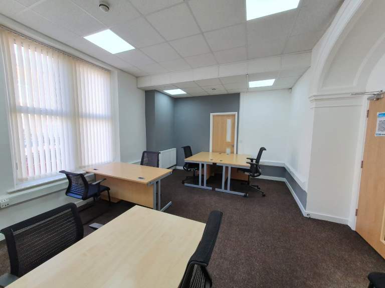 Cheap rent for furnished office in BD1 - 272 sq ft. Includes ALL utility bills.