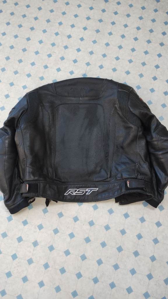 RST Blade Motorcycle Leather Jacket, Size (UK 42)