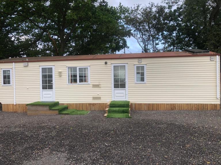 2 bed caravan 